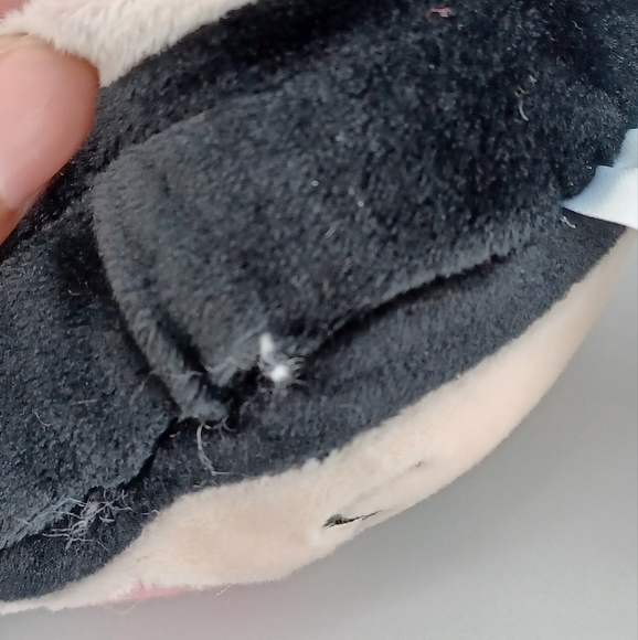 -Disney Store Minnie Mouse Plush Emoji Two-Sided Kiss &  Laugh Face 5" Plush - Picture 5 of 9